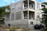 Продам дом 3-этажный дом 360 м² ( газоблоки ) на участке 4 сот. , 12 км до города