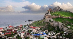Судак - альтернативный курорт на южном берегу Крыма.